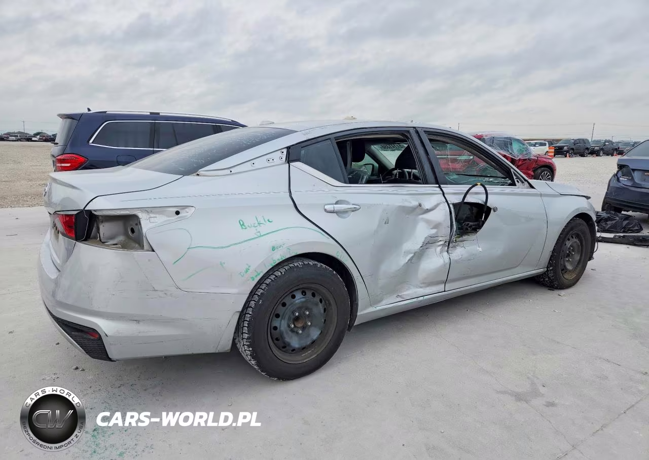 2020 Nissan Altima S VIN:1N4BL4BV1LN302698 - 3