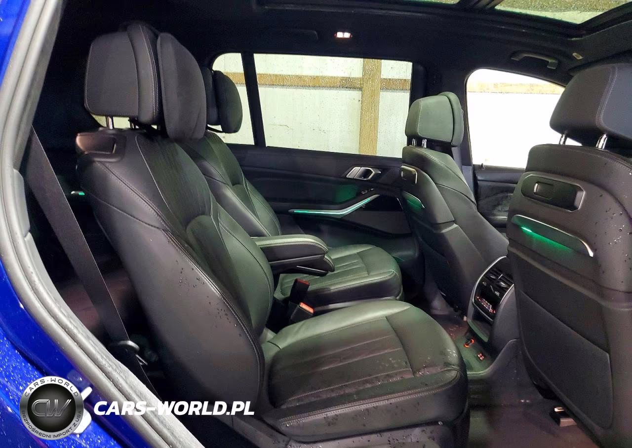 2023 BMW X7 M60I VIN:5UX33EM07P9P22727 - 11