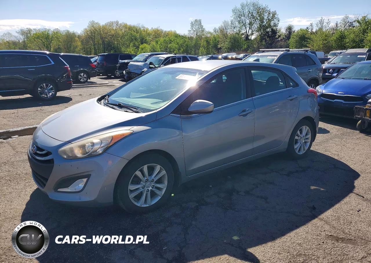 2013 Hyundai Elantra Gt Base