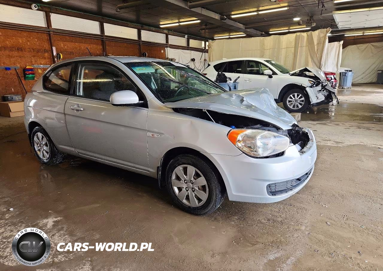 2011 Hyundai Accent Gl VIN:KMHCM3AC5BU202352 - 4