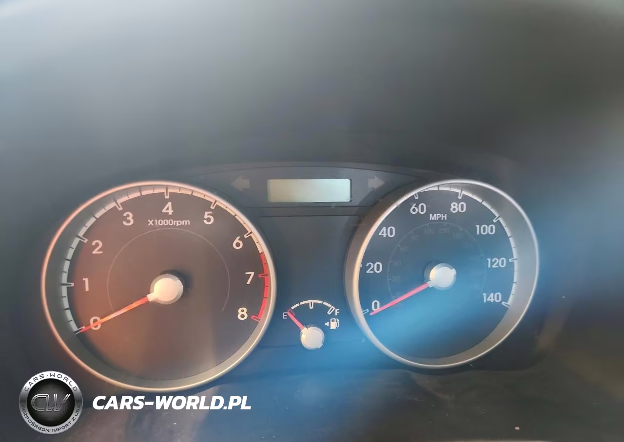 2011 Hyundai Accent Gl VIN:KMHCM3AC5BU202352 - 9