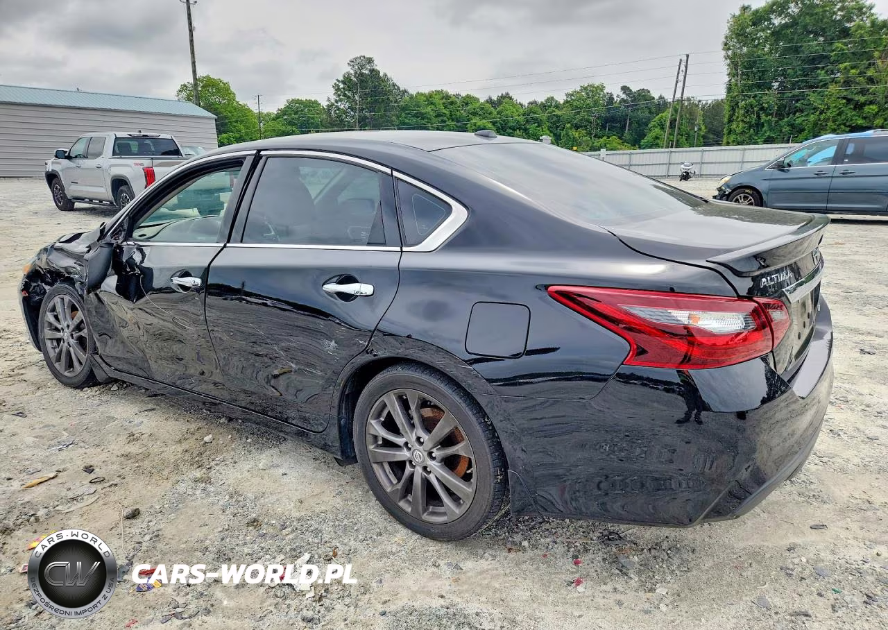 2018 Nissan Altima 2.5 Sr VIN:1N4AL3AP3JC290071 - 2