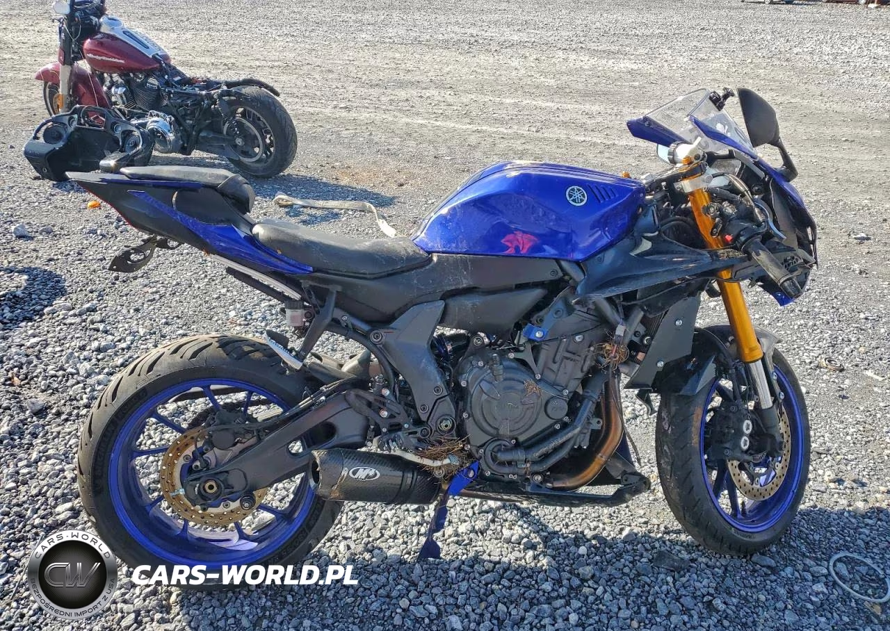 2025 Yamaha Yzfr7