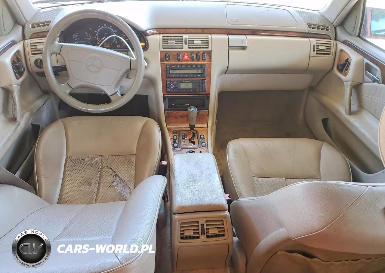 1999 Mercedes-Benz E 320 VIN:WDBJH65F0XA902065 - 8
