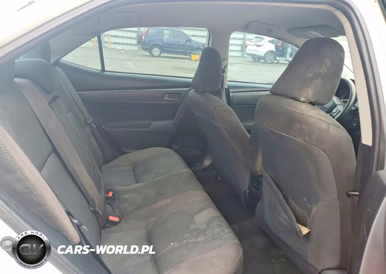 2017 Toyota Corolla Le VIN:5YFBURHE4HP697692 - 10
