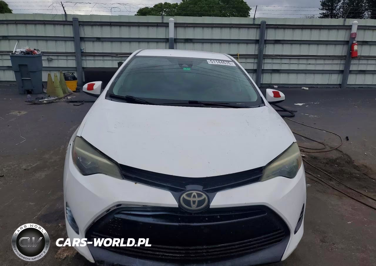2017 Toyota Corolla Le VIN:5YFBURHE4HP697692 - 5