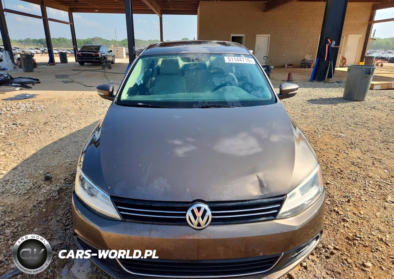 2014 Volkswagen Jetta Tdi VIN:3VWLL7AJ0EM432402 - 5