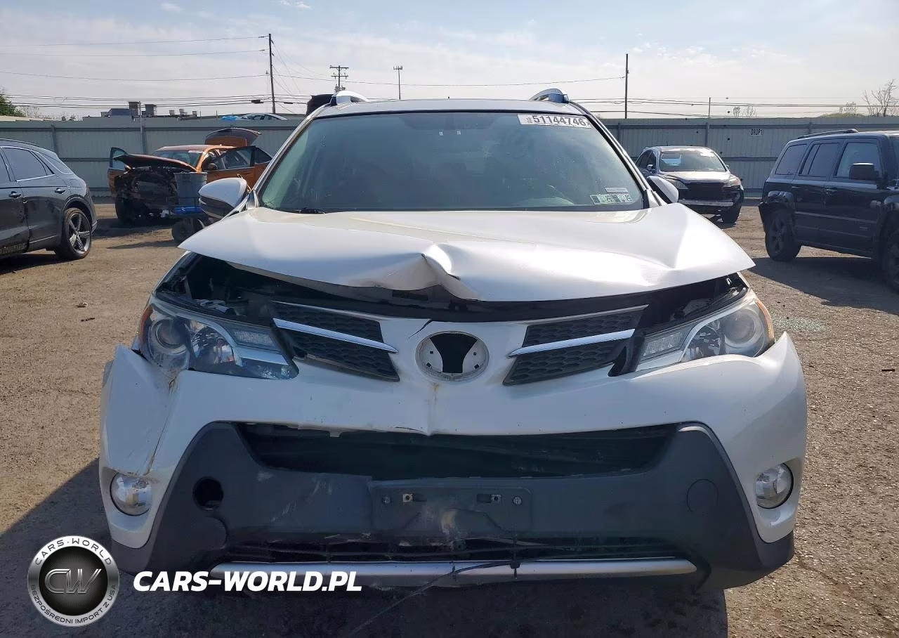 2015 Toyota Rav4 Limited VIN:JTMYFREV2FJ027536 - 5