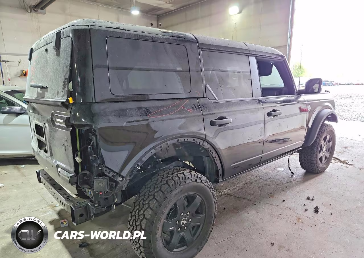 2025 Ford Bronco Outer Banks VIN:1FMEE8BP4SLA91948 - 3
