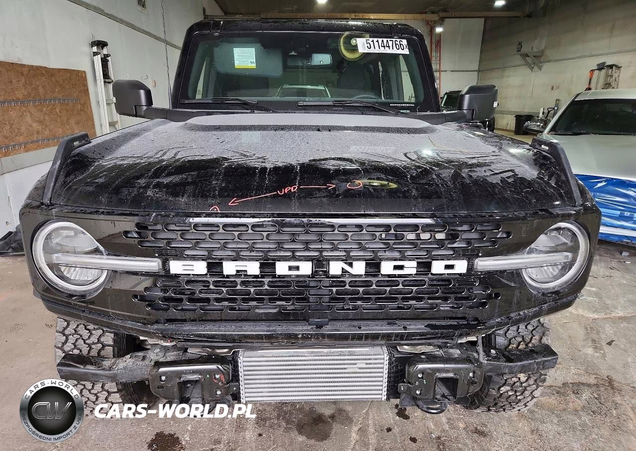 2025 Ford Bronco Outer Banks VIN:1FMEE8BP4SLA91948 - 5