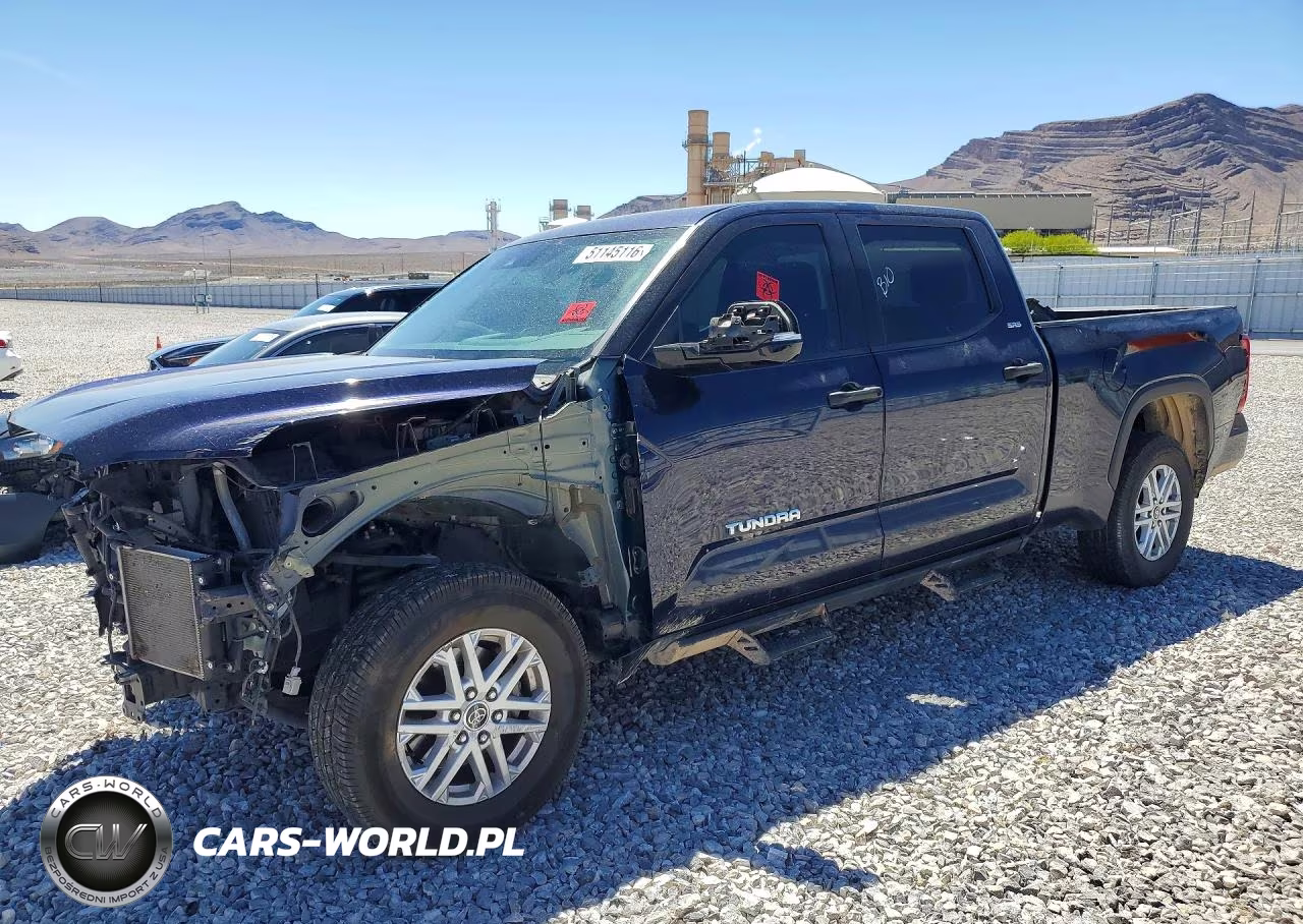 2022 Toyota Tundra Crewmax Sr5 – zdjęcie 1 z 12