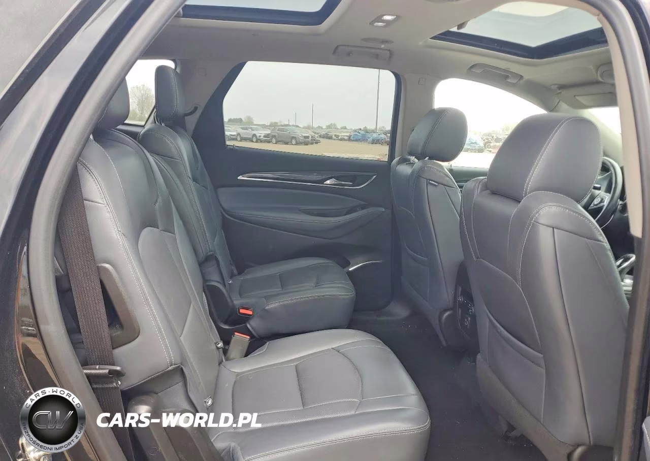 2018 Buick Enclave Essence VIN:5GAERBKW6JJ208518 - 11