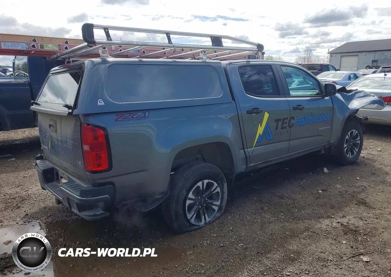 2022 Chevrolet Colorado Z71 VIN:1GCGTDEN3N1210160 - 3
