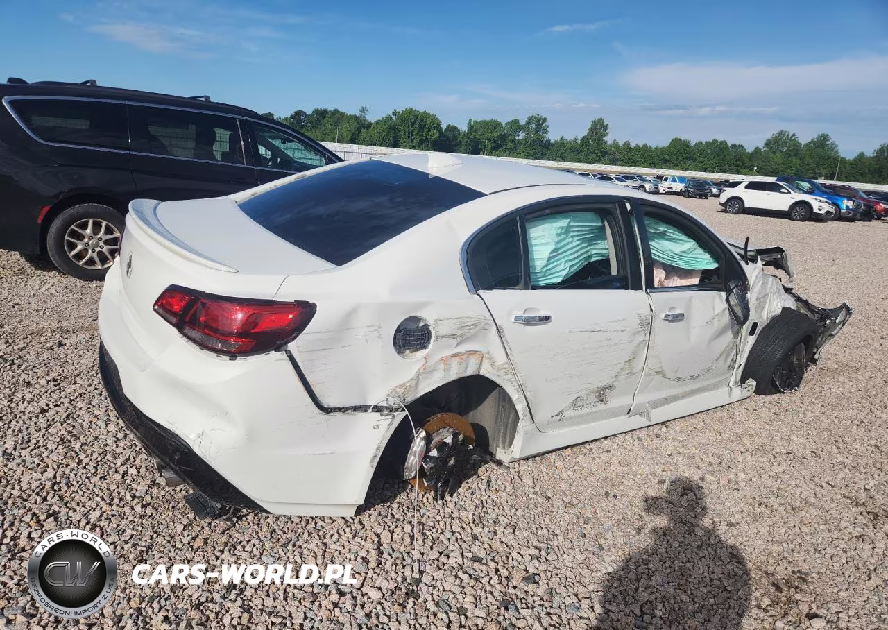 2015 Chevrolet Ss VIN:6G3F15RW0FL113761 - 3