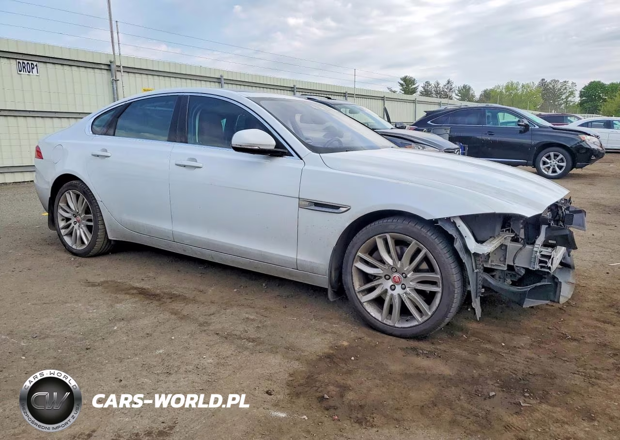 2018 Jaguar Xf Portfolio Le VIN:SAJBN4EV9JCY54699 - 4