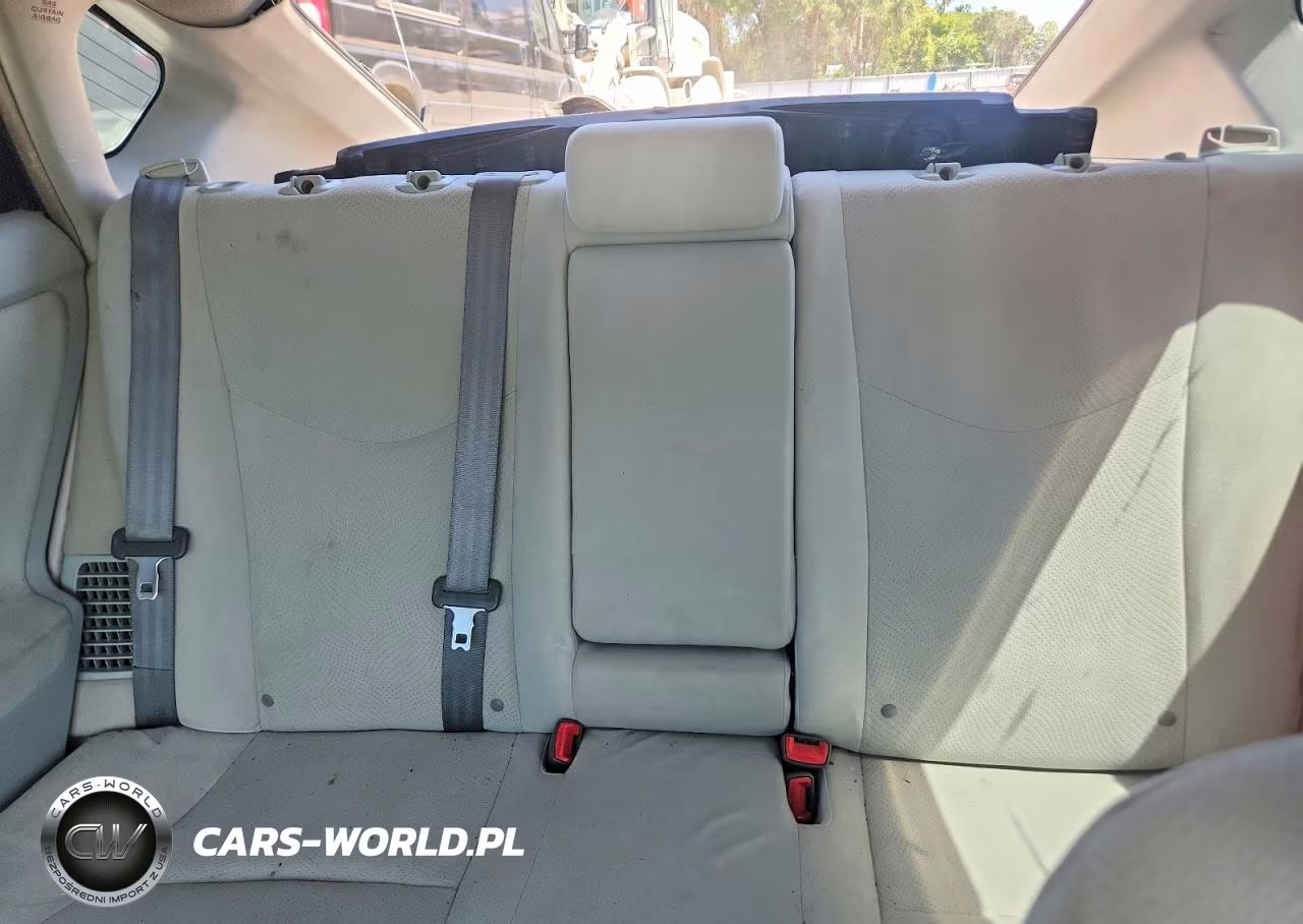 2015 Toyota Prius Two VIN:JTDKN3DU4F1937378 - 10