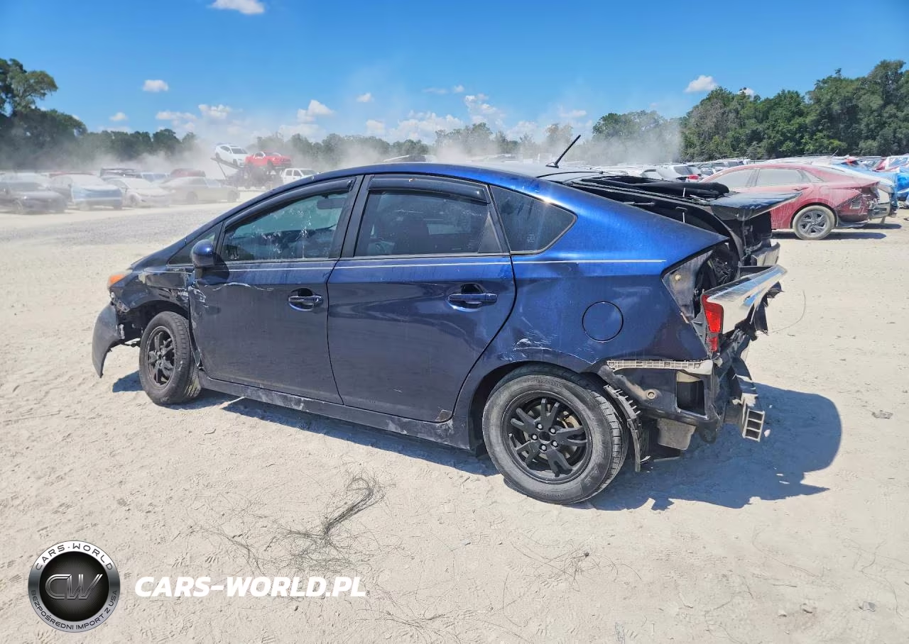 2015 Toyota Prius Two VIN:JTDKN3DU4F1937378 - 2