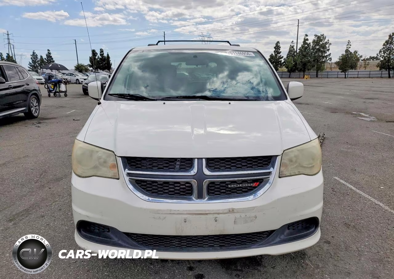 2013 Dodge Grand Caravan Sxt VIN:2C4RDGCG1DR786903 - 5