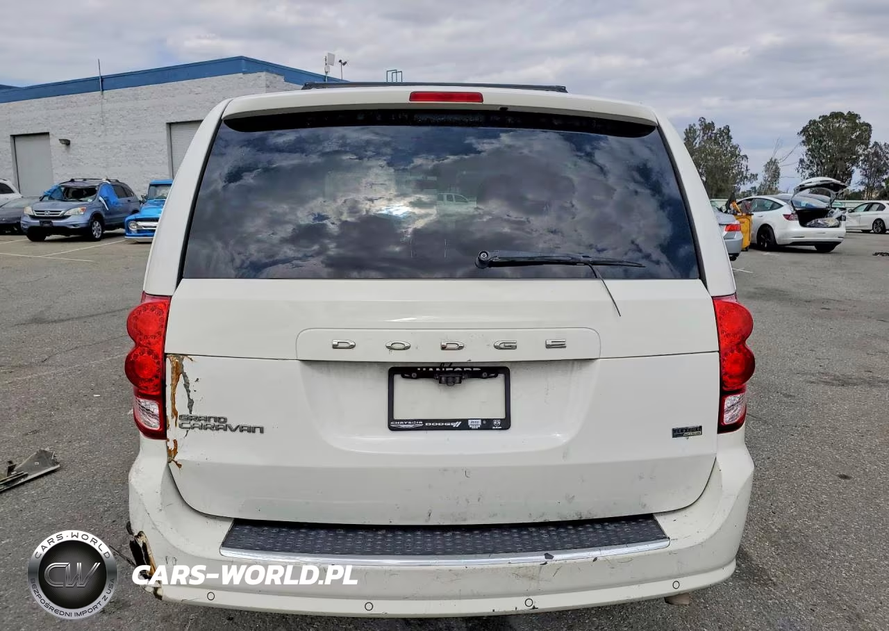 2013 Dodge Grand Caravan Sxt VIN:2C4RDGCG1DR786903 - 6