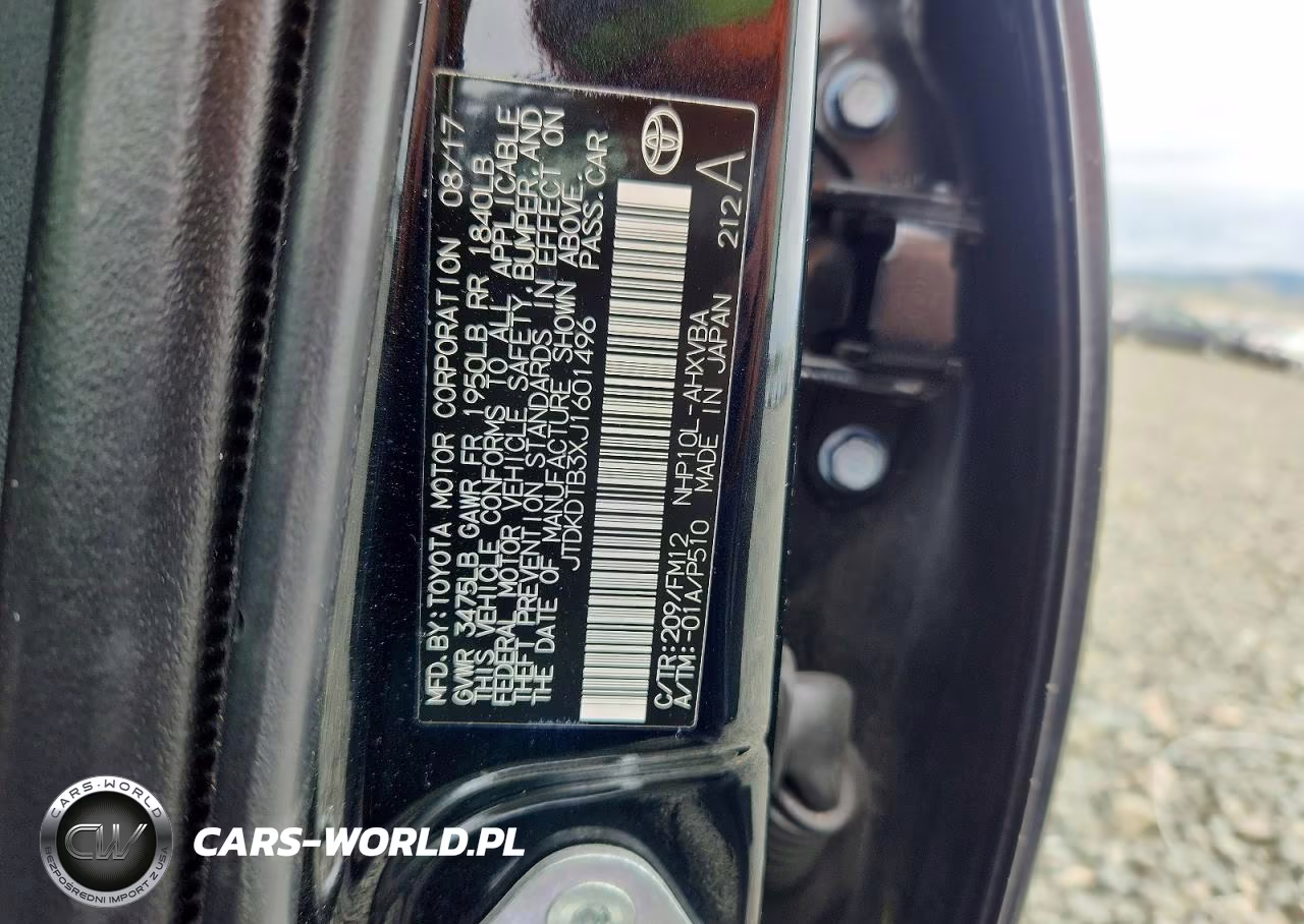 2018 Toyota Prius C Two VIN:JTDKDTB3XJ1601496 - 13
