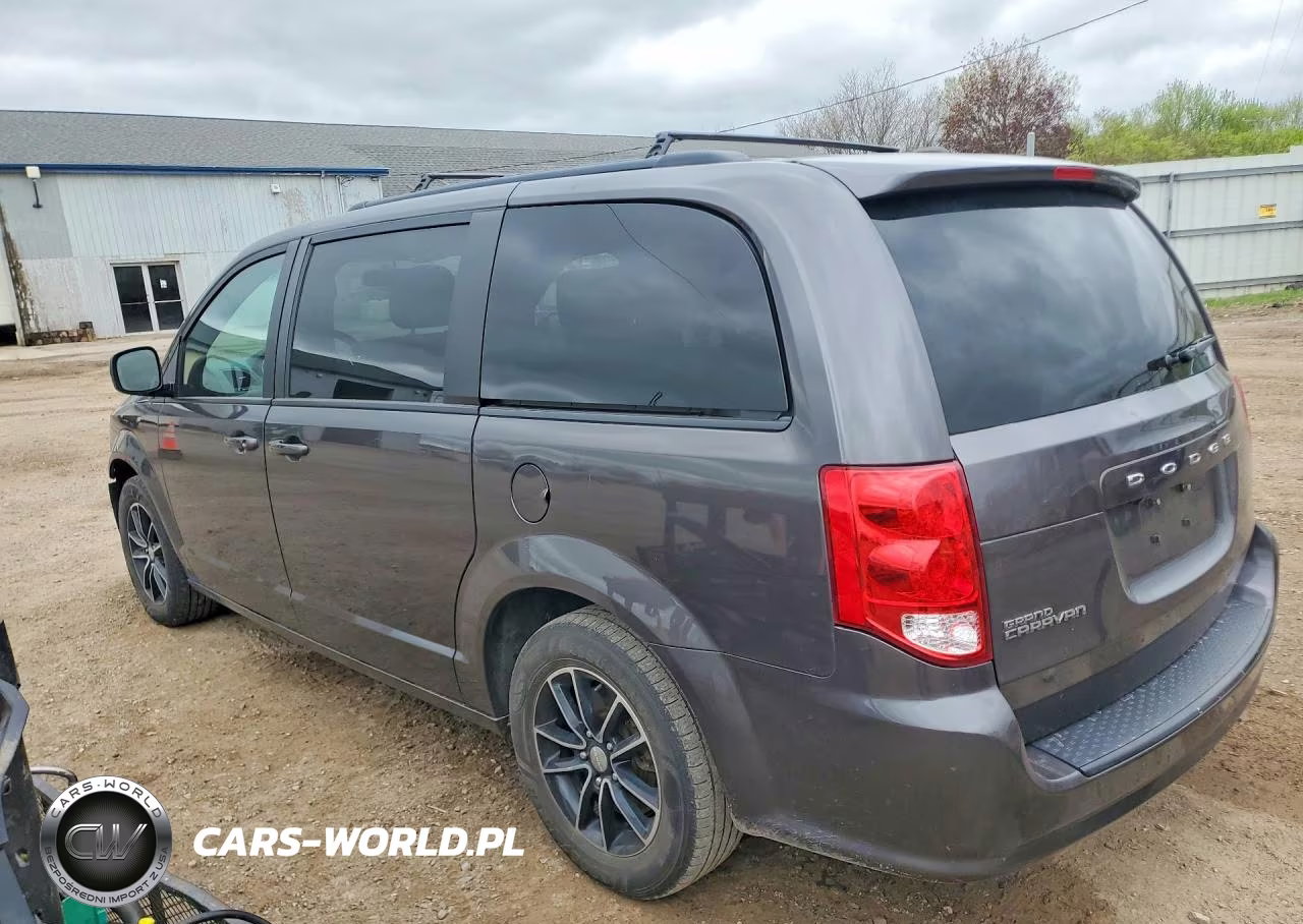 2018 Dodge Grand Caravan Sxt VIN:2C4RDGCG6JR160856 - 2