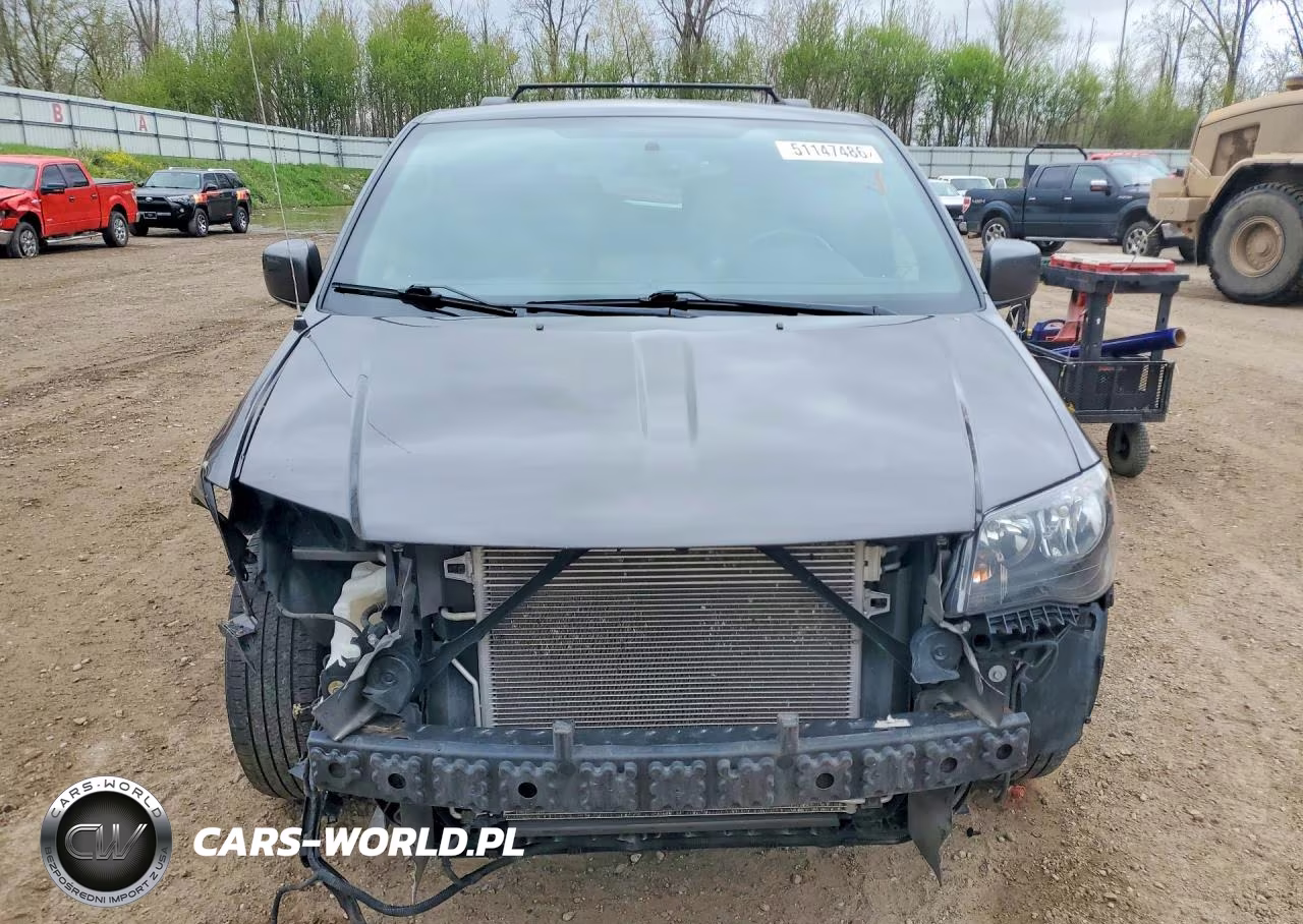 2018 Dodge Grand Caravan Sxt VIN:2C4RDGCG6JR160856 - 5