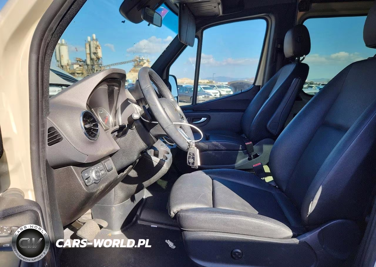 2024 Mercedes-Benz Sprinter 2500 VIN:W1W4KBHY6RT194082 - 7