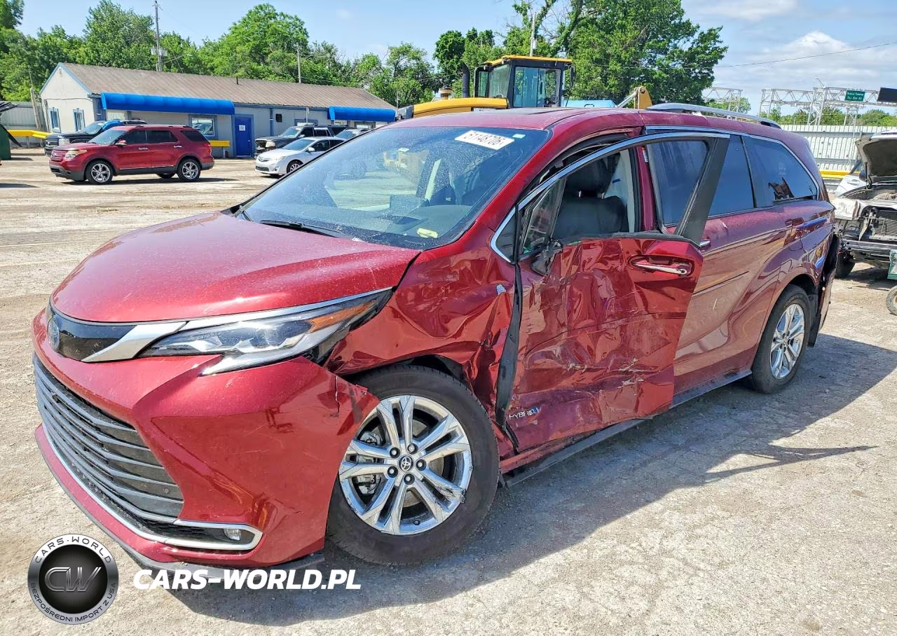 2021 Toyota Sienna Platinum 7-Passenger
