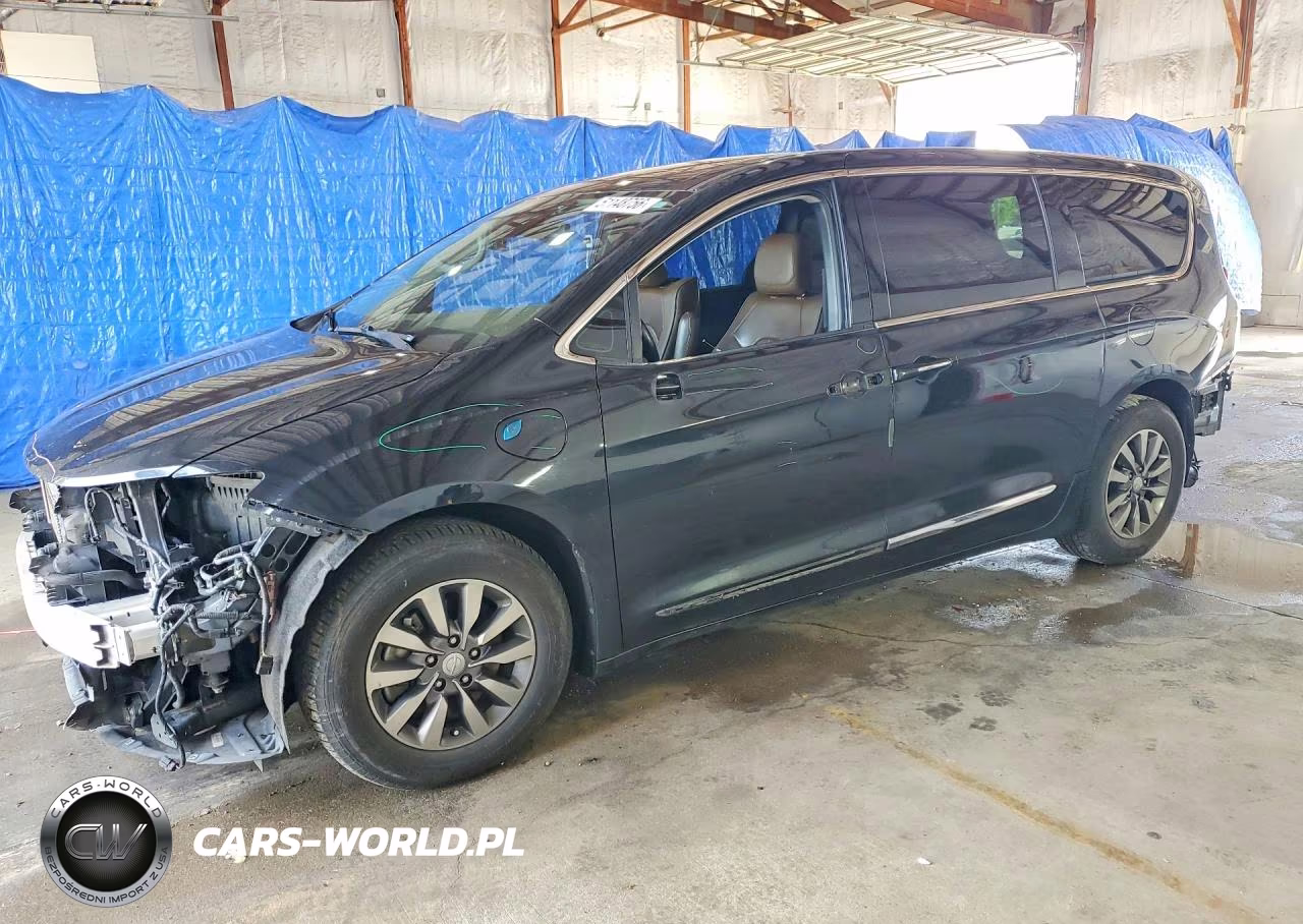 2019 Chrysler Pacifica Hybrid Limited