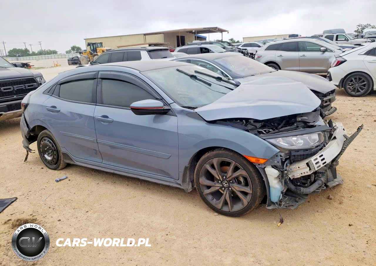 2018 Honda Civic Sport VIN:SHHFK7G44JU239039 - 4