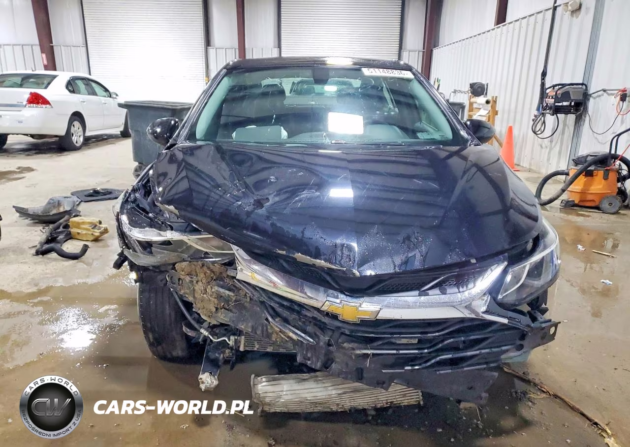 2019 Chevrolet Cruze Lt VIN:1G1BE5SM8K7132191 - 5