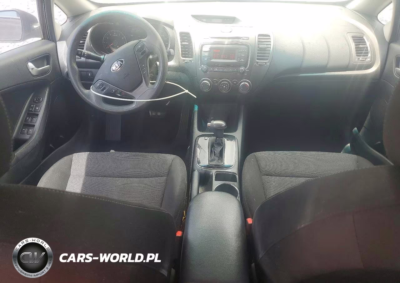 2017 Kia Forte Lx VIN:3KPFK4A72HE063014 - 8