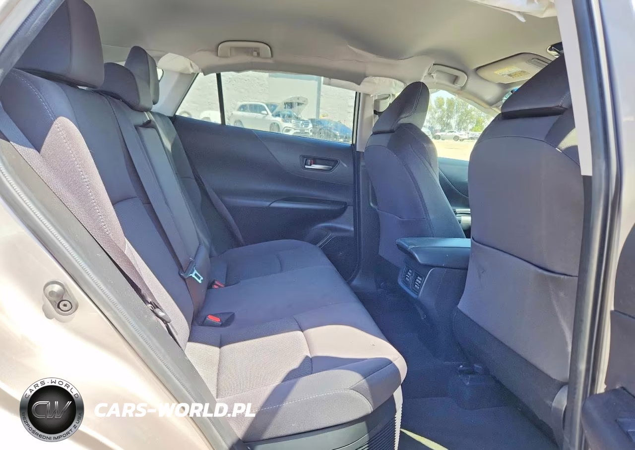 2021 Toyota Venza Le VIN:JTEAAAAH9MJ038589 - 10