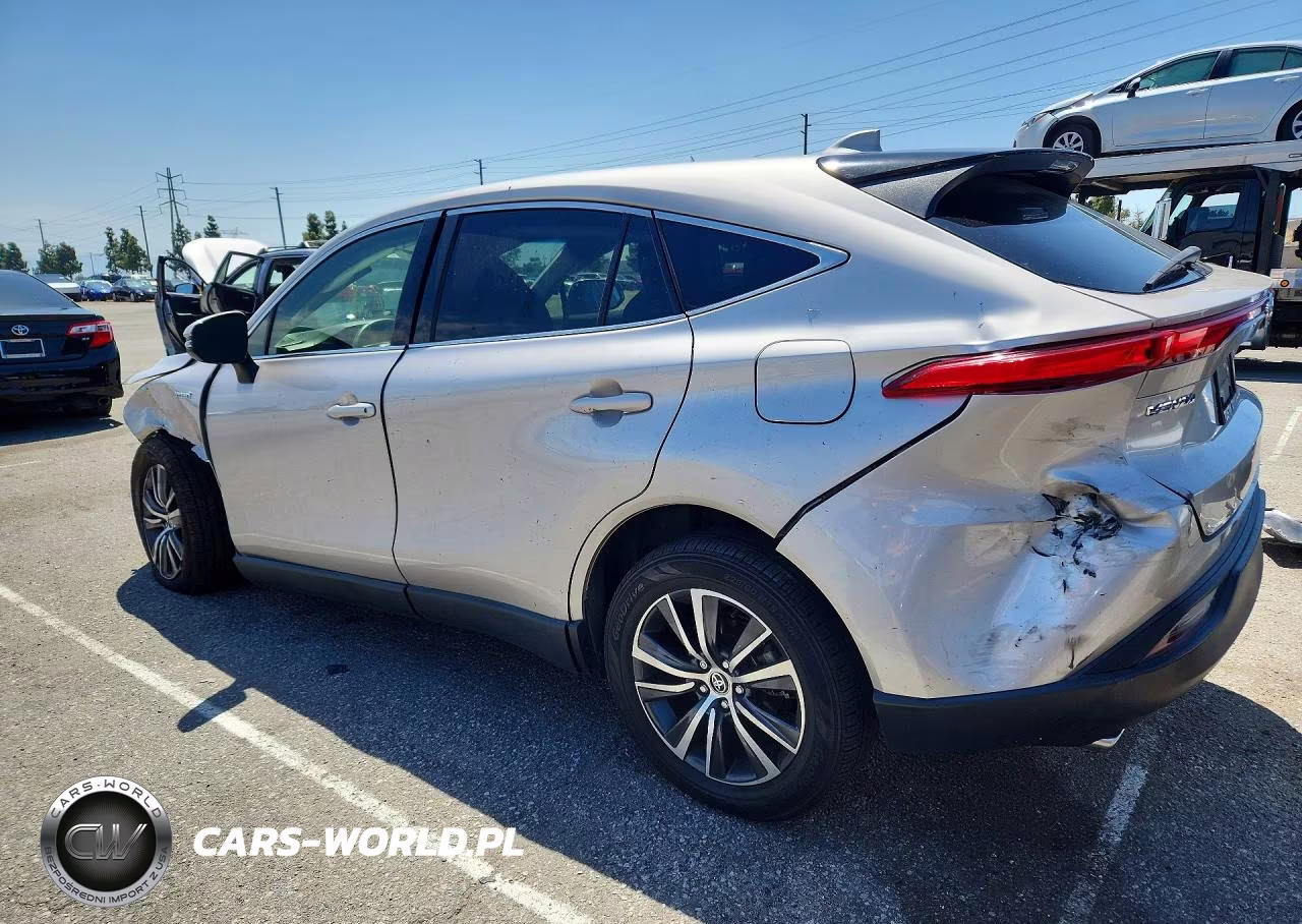 2021 Toyota Venza Le VIN:JTEAAAAH9MJ038589 - 2