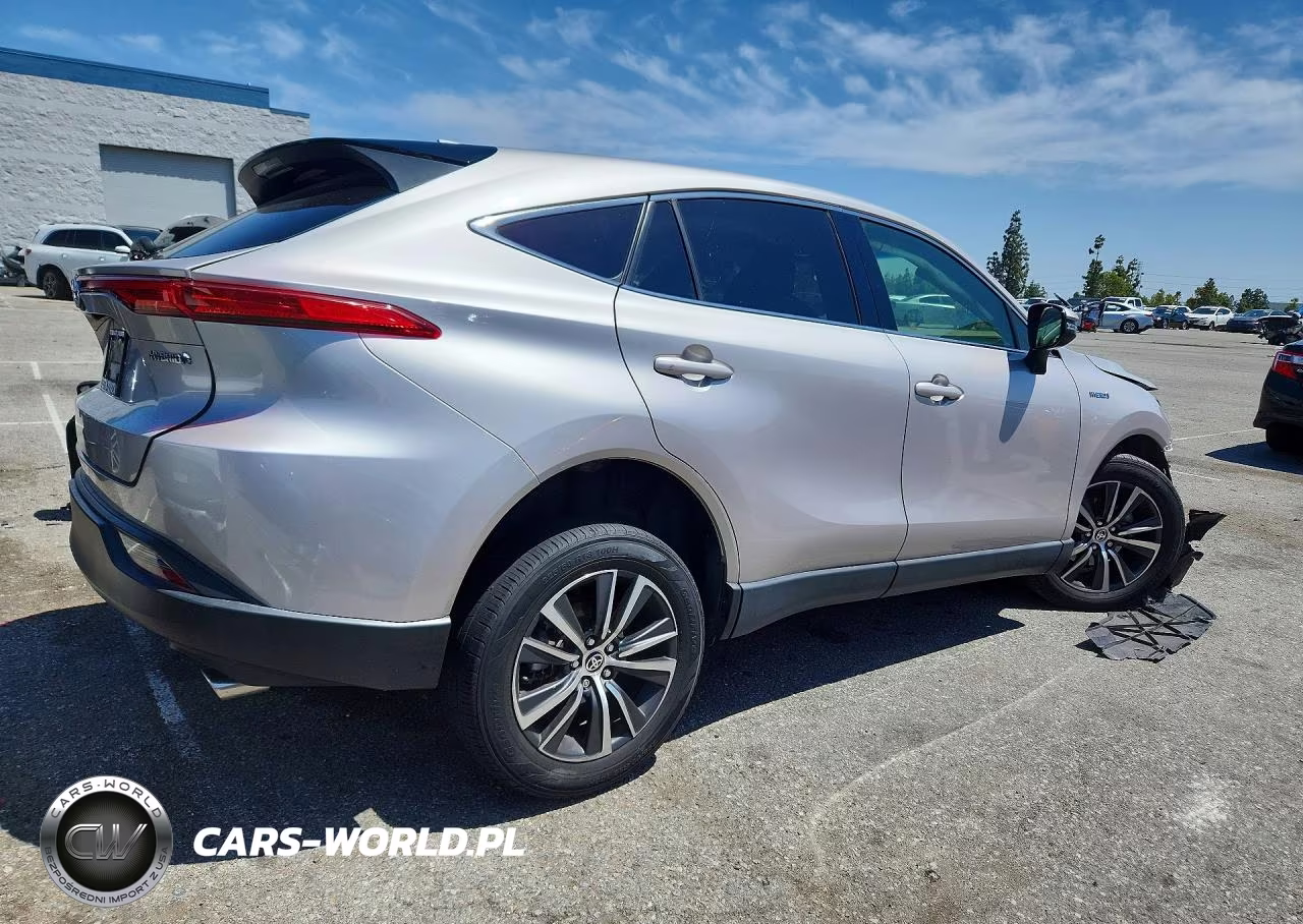2021 Toyota Venza Le VIN:JTEAAAAH9MJ038589 - 3
