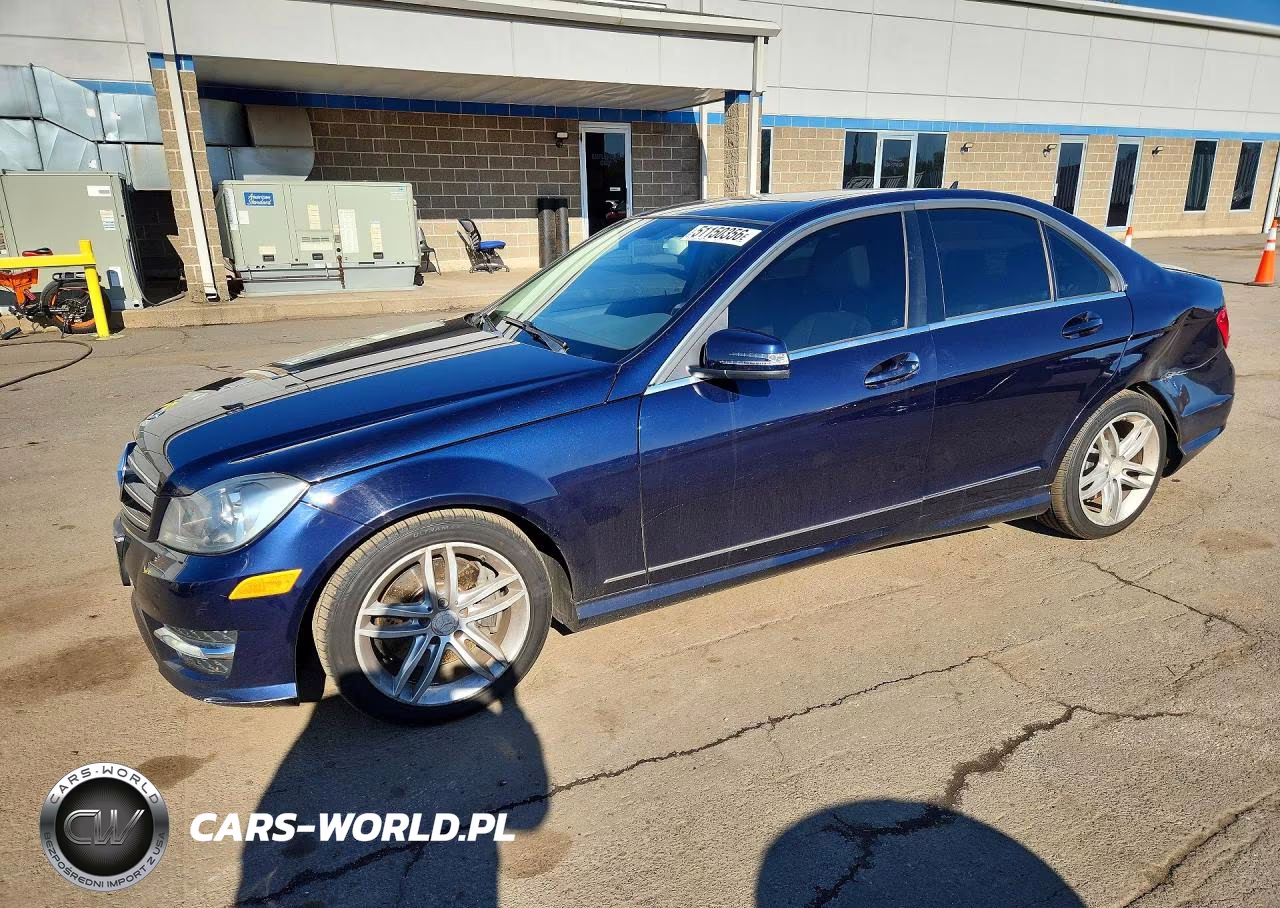 2014 Mercedes-Benz C 300 4Matic – zdjęcie 1 z 13