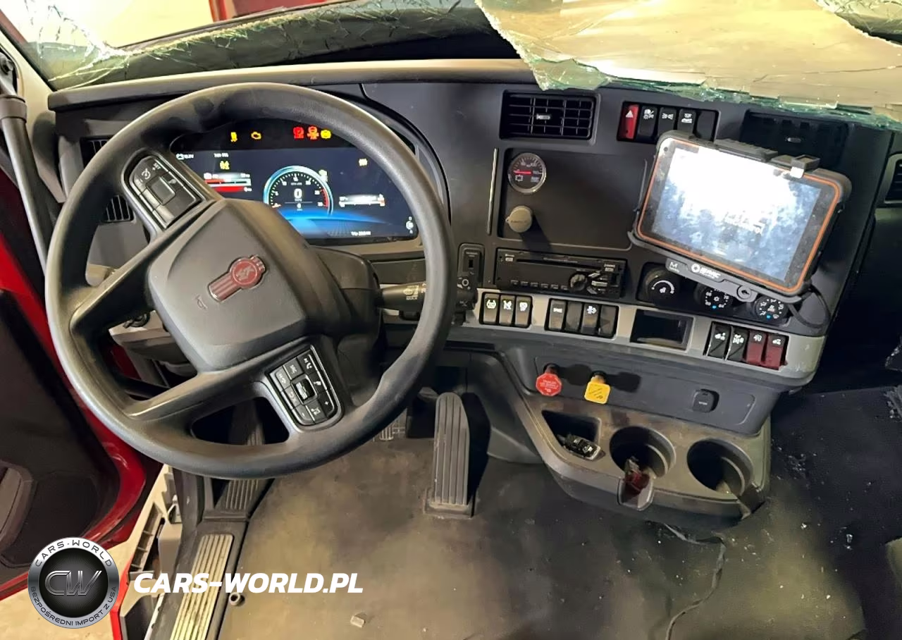 2023 Kenworth T680 Trucks Semi Truck VIN:1XKYD49XXPJ230605 - 9