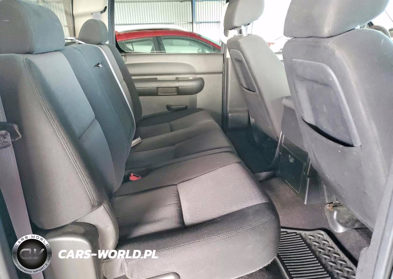 2011 Chevrolet Silverado C1500 Lt VIN:3GCPCSE04BG188868 - 10