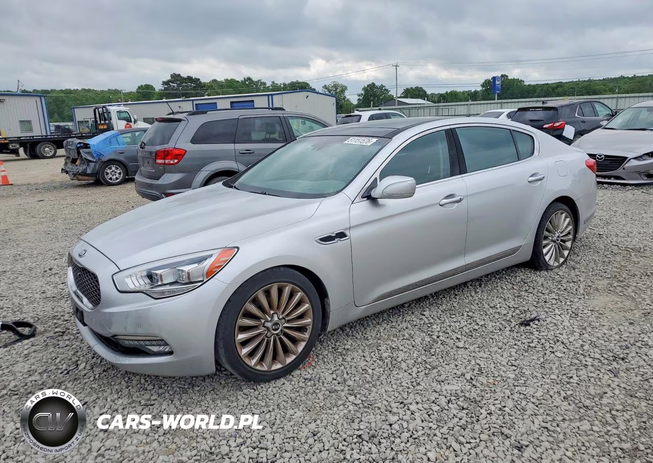 2015 Kia K900 Luxury