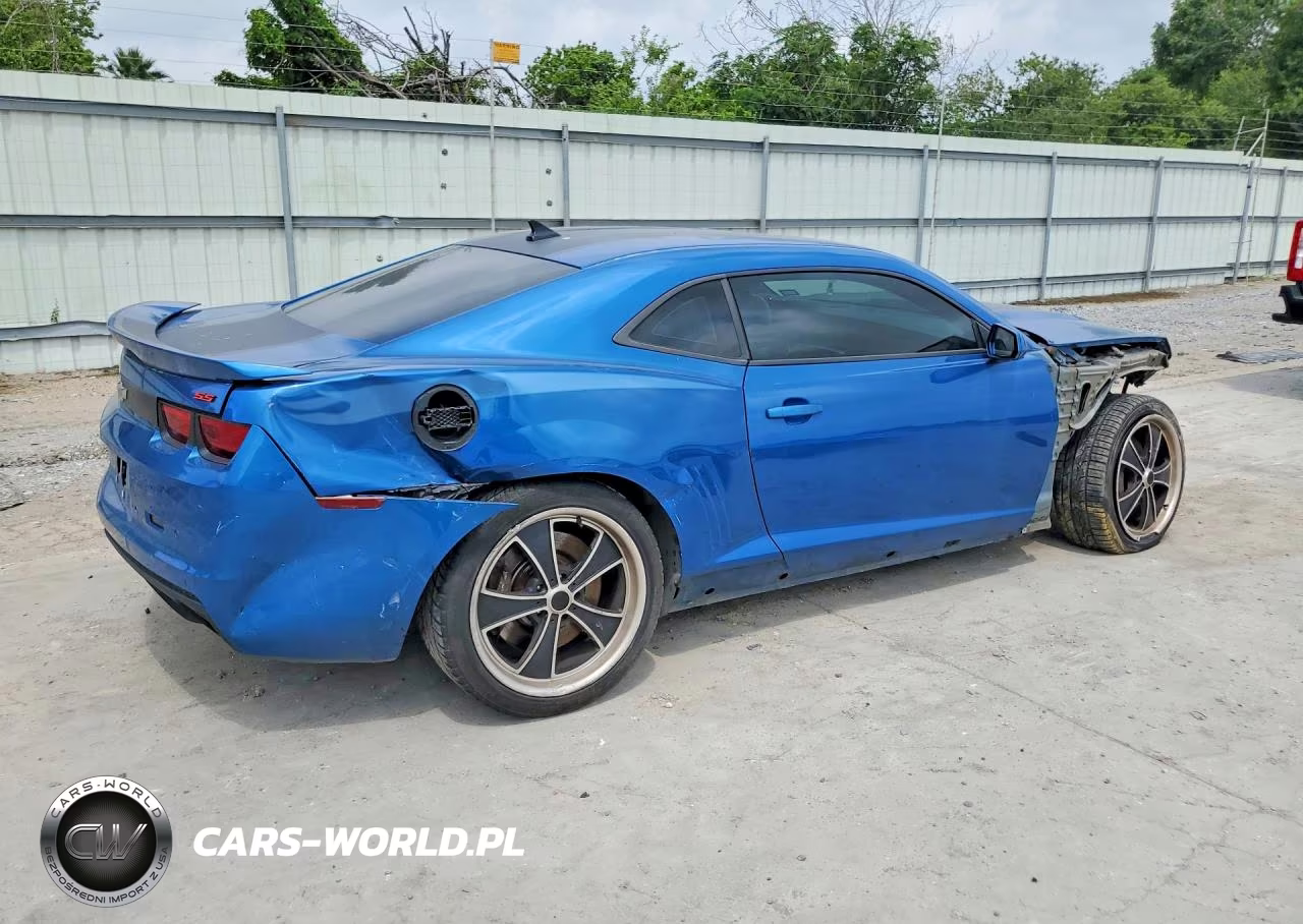 2013 Chevrolet Camaro 2Ss VIN:2G1FK1EJ5D9230598 - 3