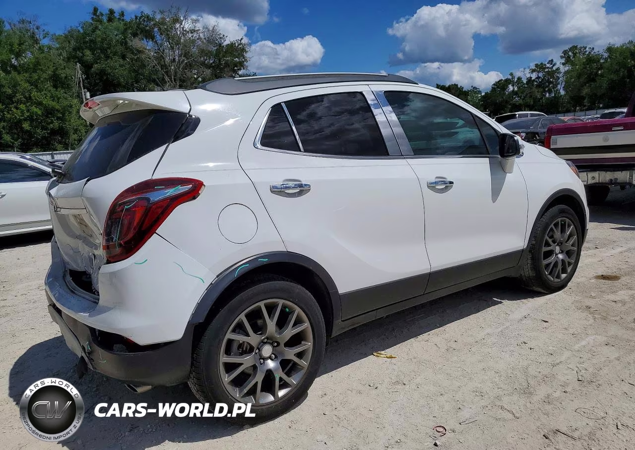 2019 Buick Encore Sport Touring VIN:KL4CJ1SB3KB753022 - 3