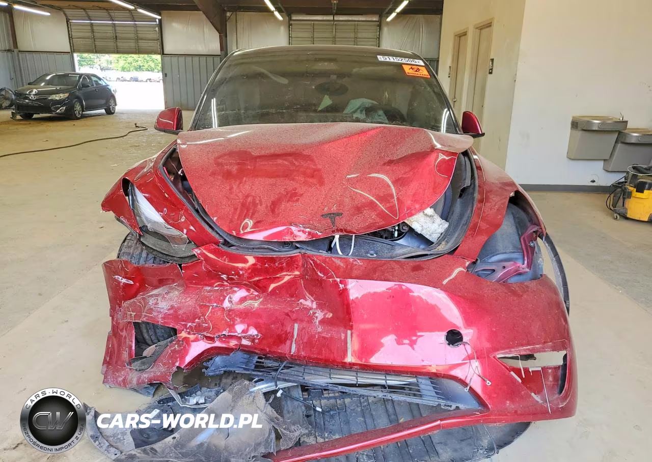 2025 Tesla Model Y VIN:7SAYGDEF8SA362696 - 5