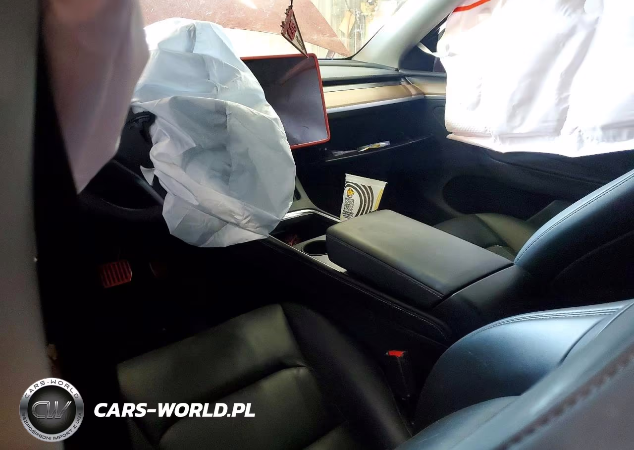 2025 Tesla Model Y VIN:7SAYGDEF8SA362696 - 7