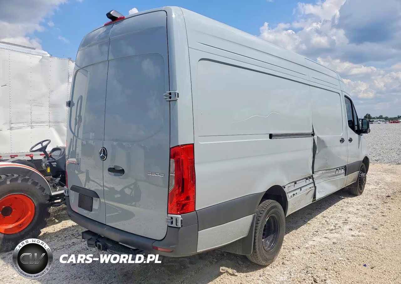 2025 Mercedes Benz Sprinter 3500 Delivery Van VIN:W1Y5NCHY7ST205220 - 3