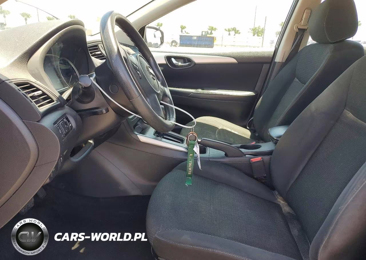 2019 Nissan Sentra S VIN:3N1AB7AP2KY263945 - 7