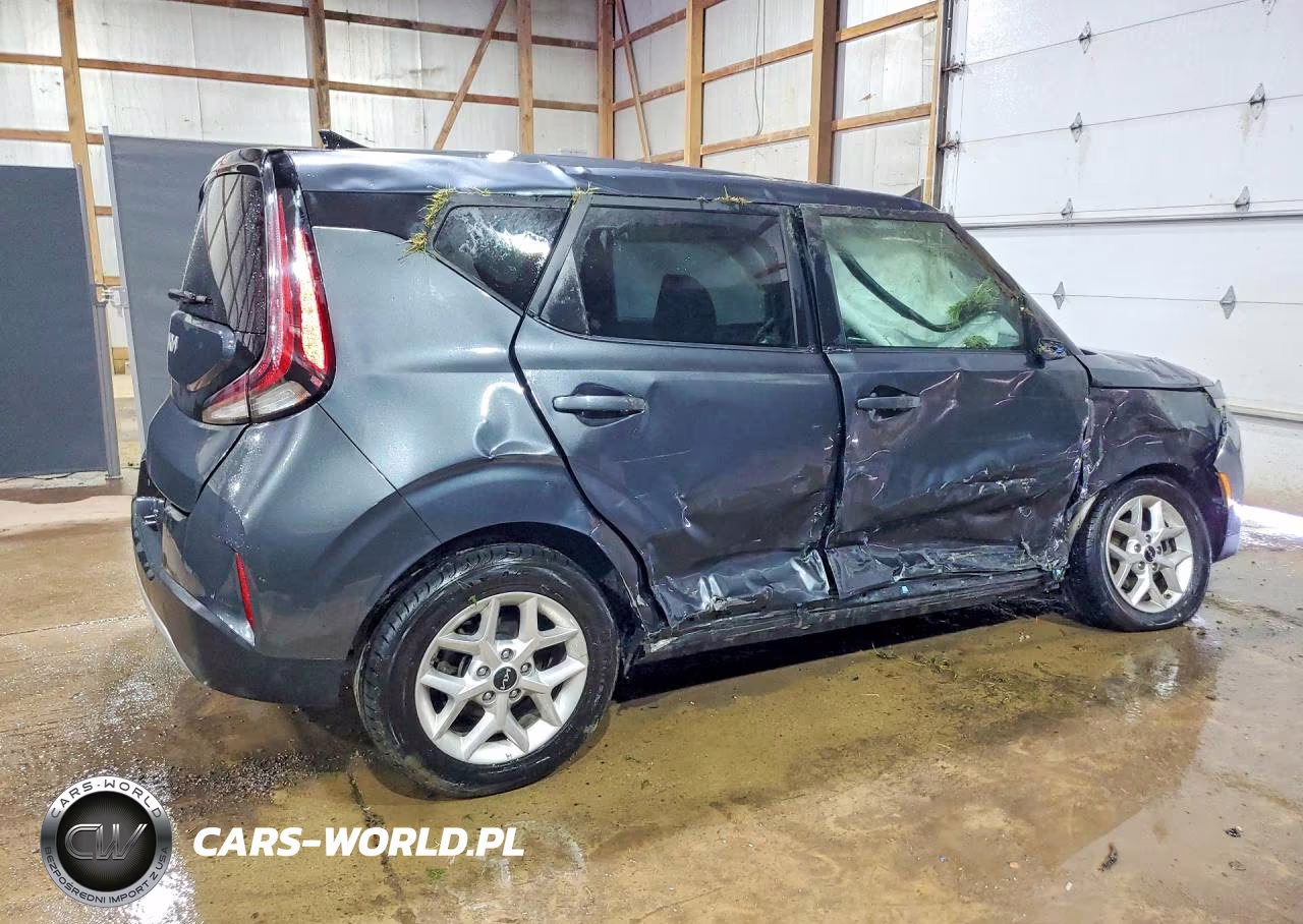 2024 Kia Soul VIN:KNDJ23AU0R7914738 - 3
