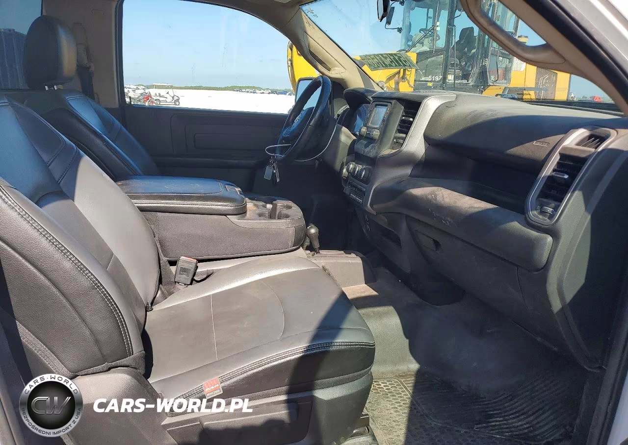 2020 Ram 2500 Tradesman VIN:3C6MR5AJ7LG225938 - 5