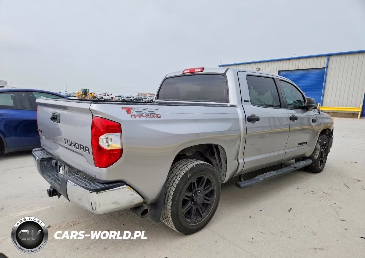 2019 Toyota Tundra Crewmax Sr5 VIN:5TFDW5F12KX796550 - 3