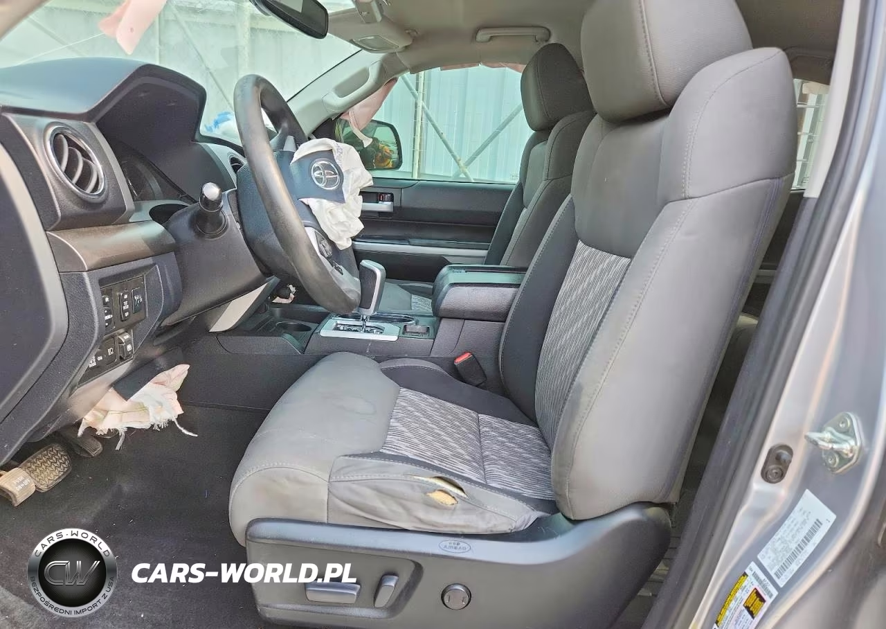 2019 Toyota Tundra Crewmax Sr5 VIN:5TFDW5F12KX796550 - 7