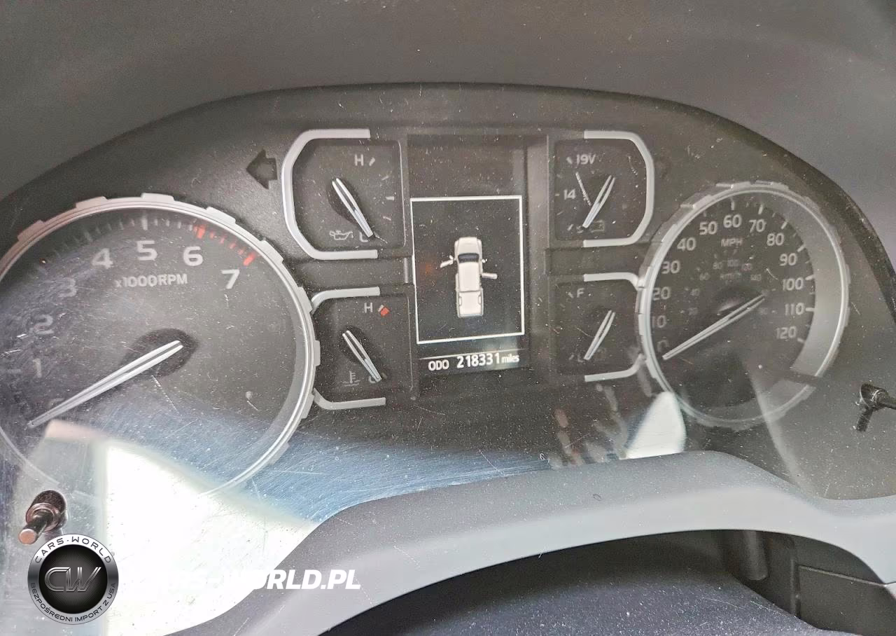 2019 Toyota Tundra Crewmax Sr5 VIN:5TFDW5F12KX796550 - 9